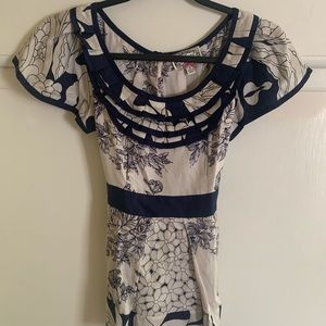 Cute Anthropologie Blouse